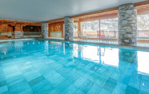 Piscine résidence-Les Chalets du Gypse